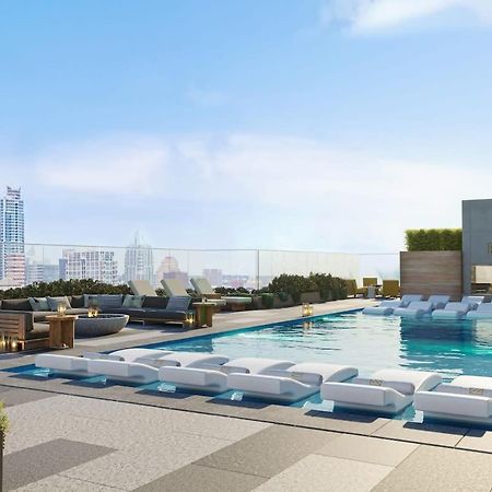 Modern 1Br Condo On Rainey St With Pool And Views Austin Eksteriør bilde