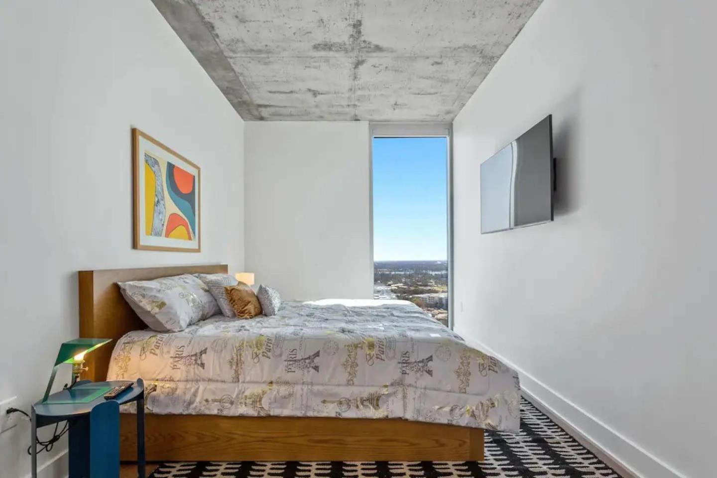 Modern 1Br Condo On Rainey St With Pool And Views Austin Eksteriør bilde