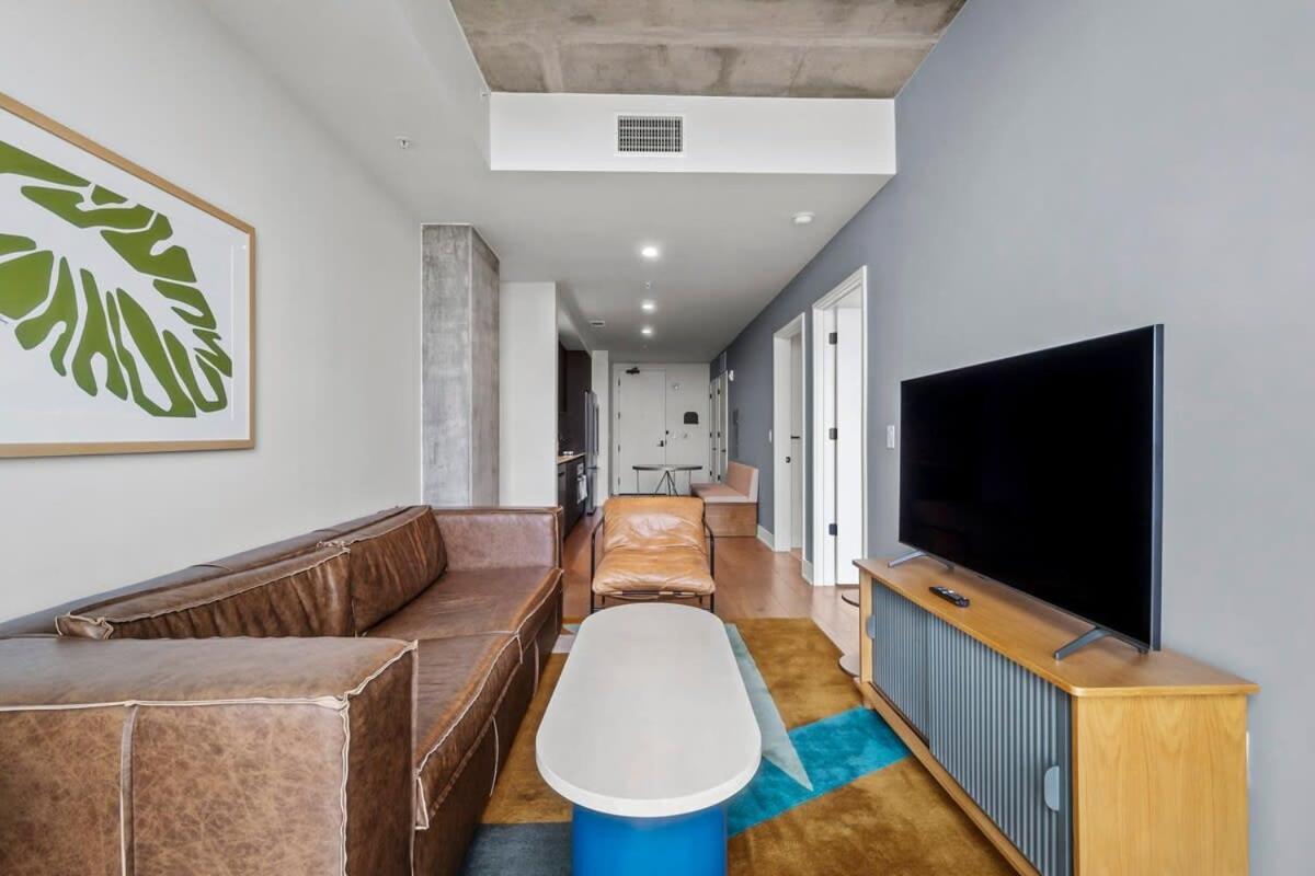 Modern 1Br Condo On Rainey St With Pool And Views Austin Eksteriør bilde